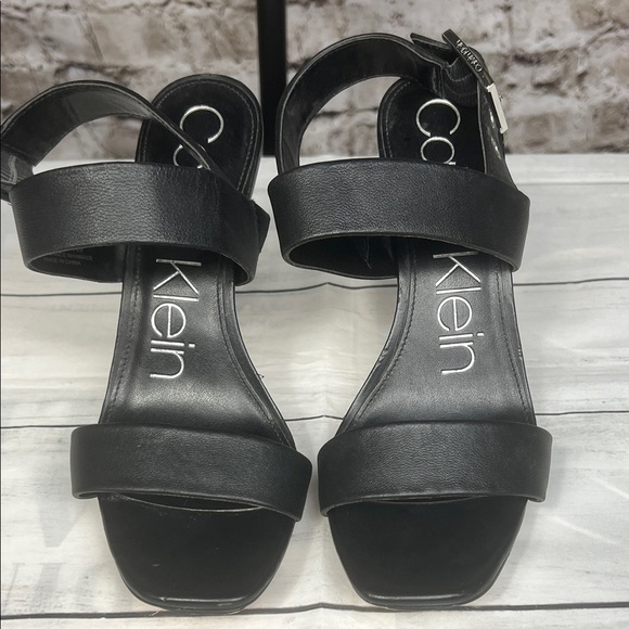 Calvin Klein Black Leather Heeled Sandals Size 8M - Picture 1 of 12